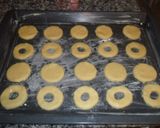 Foto del paso 6 de la receta: Galletitas con mermelada
