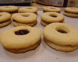 Foto del paso 9 de la receta: Galletitas con mermelada