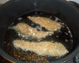 Foto del paso 4 de la receta: Pollo rebozado con maíz frito