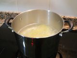 Espaguetis Afro con salsa de crema de cacahuete