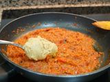 Espaguetis Afro con salsa de crema de cacahuete
