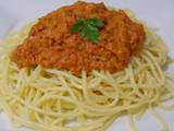 Espaguetis Afro con salsa de crema de cacahuete