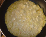 Foto del paso 5 de la receta: Tortitas de calabacín con salsa de miel y mostaza (sin gluten, sin lactosa, sin huevo)
