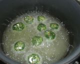 Foto del paso 3 de la receta: Albóndigas de espinacas con salsa de caldo de verduras