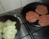 Foto del paso 2 de la receta: Hamburguesa casera completa