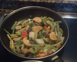 Foto del paso 2 de la receta: Salteado de verduras y lentejas