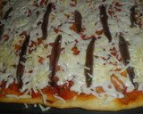 Foto del paso 11 de la receta: Pizza con anchoas y salsa de tomate al ketchup