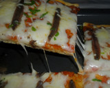 Foto del paso 12 de la receta: Pizza con anchoas y salsa de tomate al ketchup
