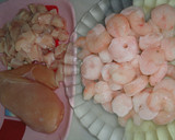 Foto del paso 1 de la receta: Pasta china con salteado de pollo y gambas