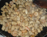 Foto del paso 5 de la receta: Pasta china con salteado de pollo y gambas