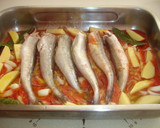 Foto del paso 4 de la receta: Pescadilla con almejas al horno