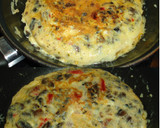 Foto del paso 5 de la receta: Tortilla de champiñones con lomo