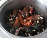 Foto del paso 1 de la receta: Mejillones superpicantes al vapor