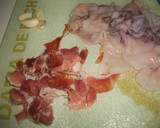 Foto del paso 1 de la receta: Arroz con marisco y jamón ibérico en cazuela de barro