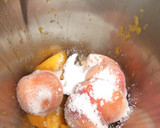 Foto del paso 1 de la receta: Espuma de mascarpone con mango, albaricoques y granada