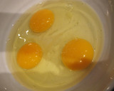 Foto del paso 2 de la receta: Tortilla de espinacas y cebolla