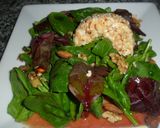 Foto del paso 4 de la receta: Ensalada de trío de brotes con base de serrano