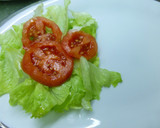Foto del paso 1 de la receta: Plato combinado de salmonetes fritos y ensalada