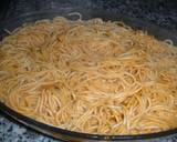 Foto del paso 4 de la receta Espaguetis al tomate con salchicha parrillera 
