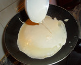 Foto del paso 3 de la receta: Canelones de crema de choclo con salsa de tomate