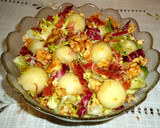 Foto del paso 3 de la receta: Ensalada con jamón ibérico, melón y nueces