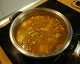 Foto del paso 5 de la receta: Patatas con níscalos y costillas
