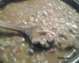 Foto del paso 2 de la receta: Habas con beicon y huevos de codorniz
