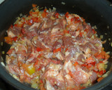 Foto del paso 2 de la receta: Chuletas de cerdo en tuco con aceitunas