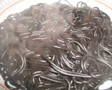 Foto del paso 3 de la receta: Spaguettis a la tinta de sepia con calamares