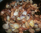 Foto del paso 4 de la receta: Spaguettis a la tinta de sepia con calamares