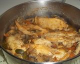 Foto del paso 15 de la receta: Pechuga de pollo a filetes con champiñones