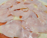 Foto del paso 2 de la receta: Pizza de jamón cocido y beicon
