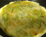 Foto del paso 13 de la receta: Tortilla de ajos tiernos de la iaia