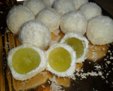 Foto del paso 3 de la receta: Bombones de uvas con queso de cabra al coco