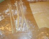 Foto del paso 1 de la receta: Trenzas de brisa con miel
