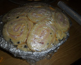 Foto del paso 11 de la receta: Tarta de ensalada rusa y rollitos de pionono con jamón y queso