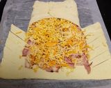 Foto del paso 3 de la receta: Trenza de beicon y cuatro quesos