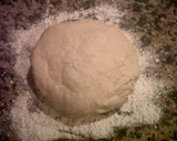 Foto del paso 3 de la receta: Empanadas argentinas con aceitunas
