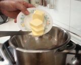 Foto del paso 2 de la receta: Turrón de chocolate con arroz inflado (rice krispies)