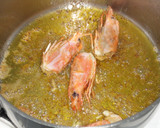 Foto del paso 1 de la receta: Salsa rápida de langostinos