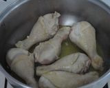 Foto del paso 1 de la receta: Pollo al vino blanco con champiñones