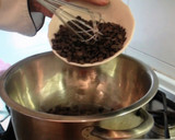 Foto del paso 1 de la receta: Turrón de chocolate con nueces