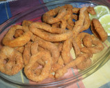 Foto del paso 6 de la receta: Calamares rebozados en pan rallado