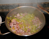 Foto del paso 2 de la receta: Quiche de cangrejo y puerros