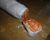 Foto del paso 3 de la receta: Espirales de hojaldre con sobrasada y queso