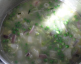 Foto del paso 4 de la receta: Crema de guisantes con leche de coco y feta