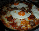 Foto del paso 8 de la receta: Pizza de arroz con chorizos y huevos