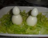 Foto del paso 4 de la receta: Muñecos de nieve de huevos rellenos