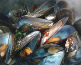 Foto del paso 3 de la receta: mejillones con copos de chile