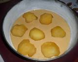 Foto del paso 5 de la receta Bizcochuelo con manzanas en almíbar de sidra
